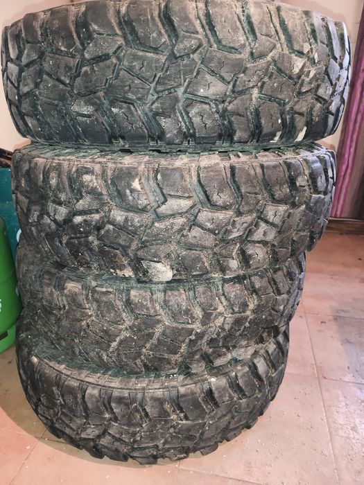 3 Pneus 235 85 R 16 Cooper STT PRO