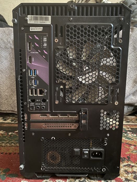 Ігровий ПК Mini ITX Ryzen 7700 + RTX 5060 32GB DDR5