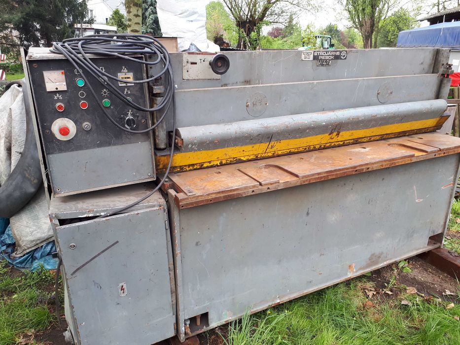 Nożyce gilotynowe Piesok NTC 200/4