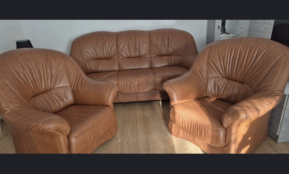 Komplet wypoczynkowy skóra brąz marki Gala.