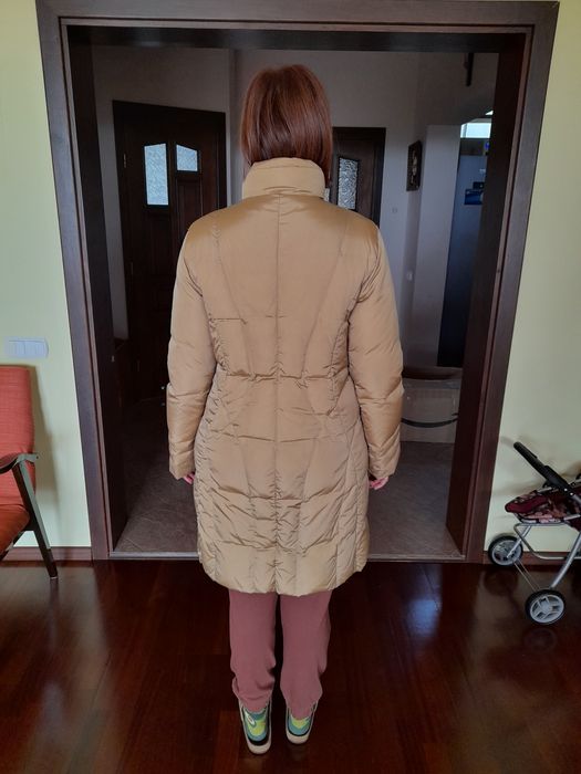 Пуховик, куртка жіноча MONCLER