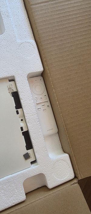 Samsung Smart Monitor M8