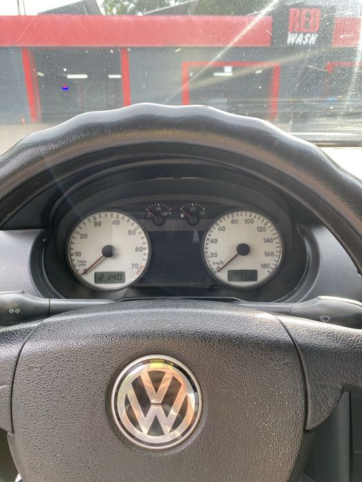 Volkswagen Pointer 2005