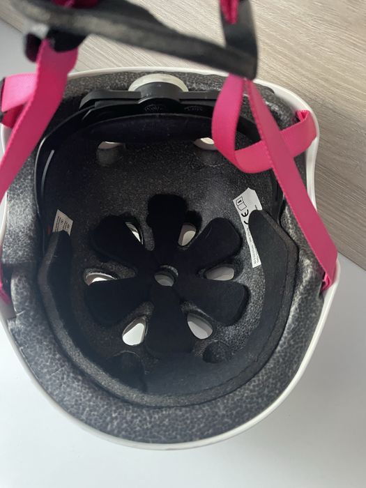 Kask rowerowy dziewczęcy