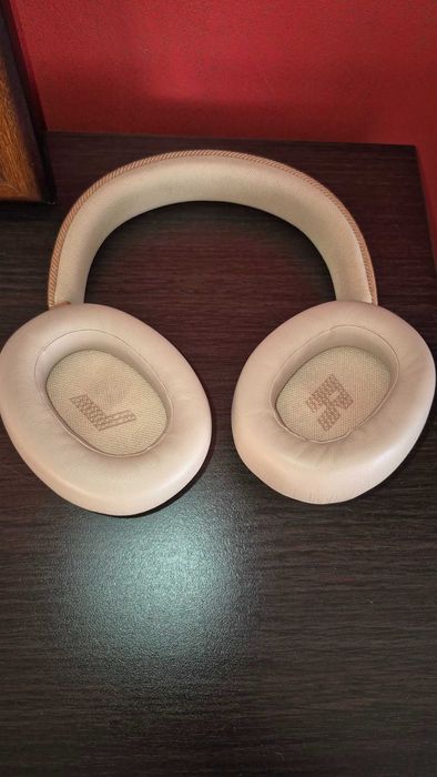 Słuchawki bezprzewodowe JBL LIVE 770NC Beżowe