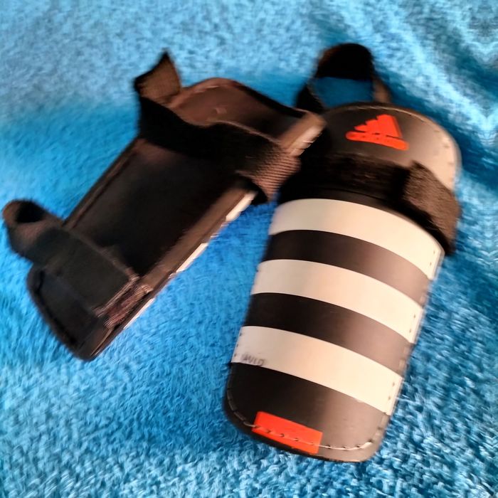 Caneleiras de futebol