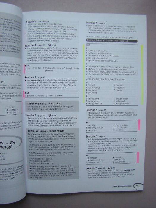 Книга учителя и аудио диски английского языка Solutions Pre-Intermedia