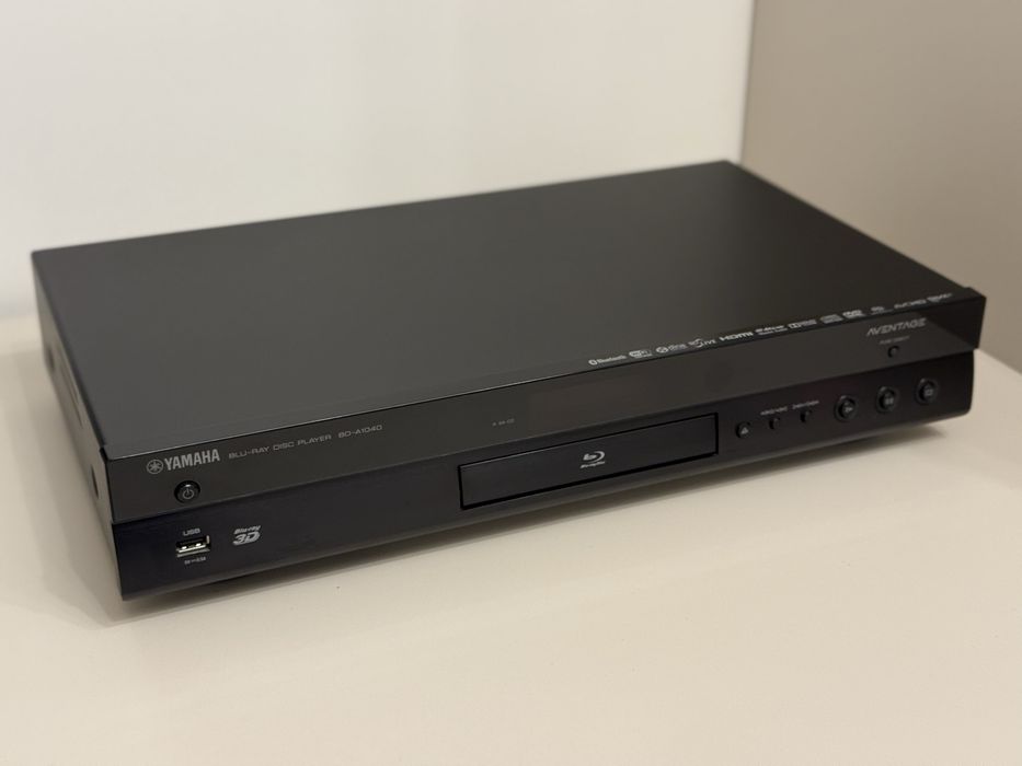 Odtwarzacz Bluray Yamaha BD-A1040 czarny stan bardzo dobry