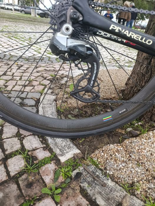 Bicicleta Pinarello F8