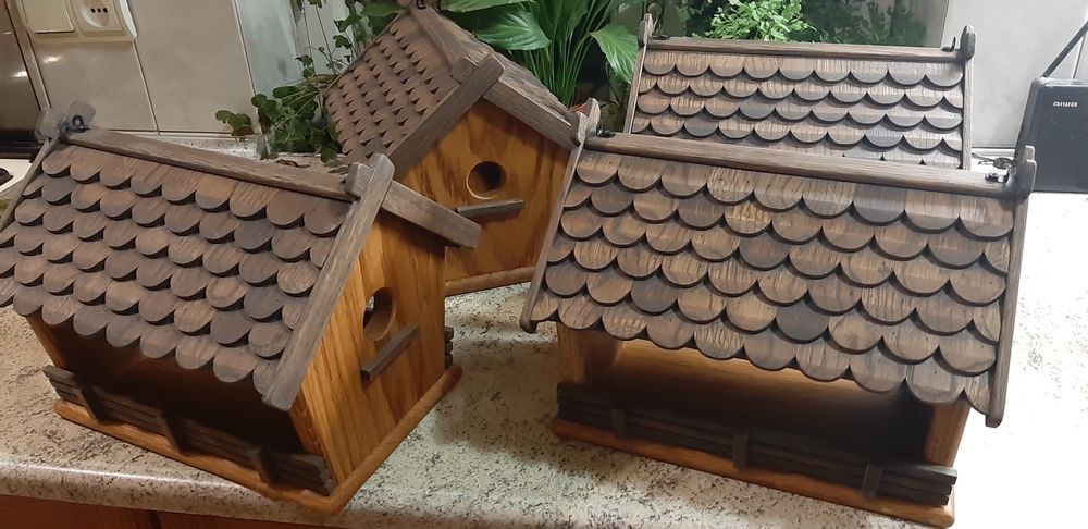 Кормушка для птиц,годівниця для птахів