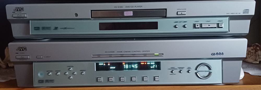 Amplituner JVS +CD