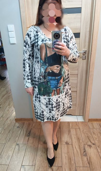 Sweterkowa sukienka rozmiar 44/46