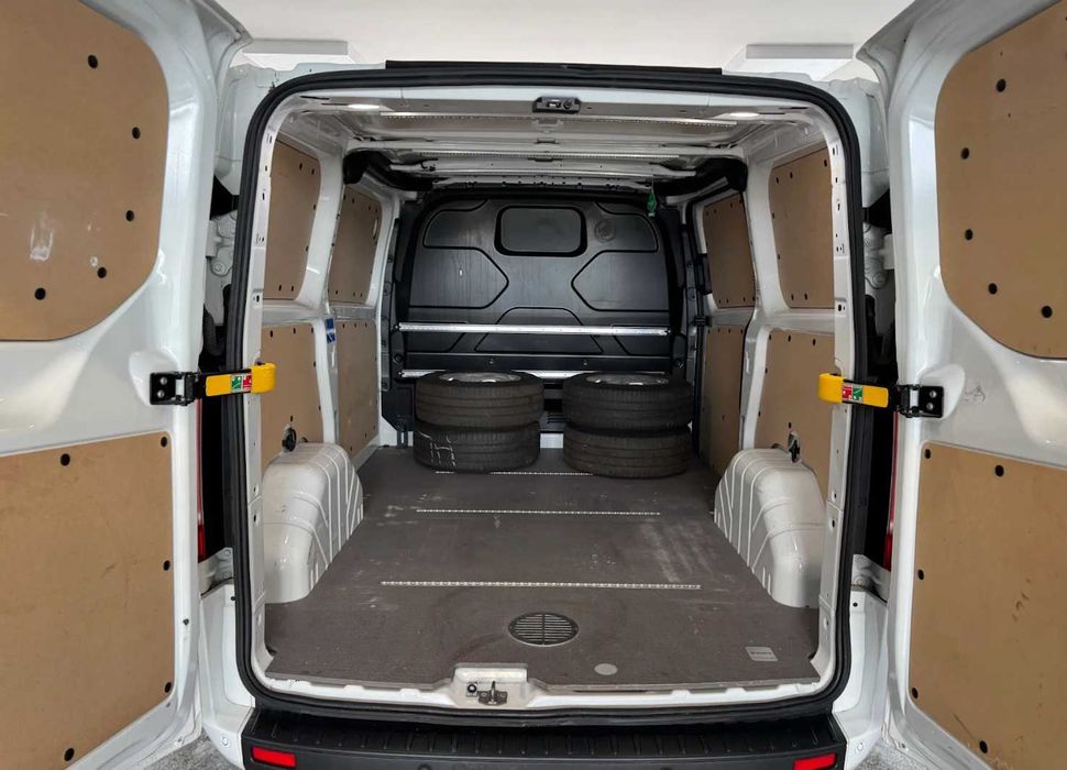 Wynajem Vana / Bus Ford Transit Custom – bez limitu KM po Polsce