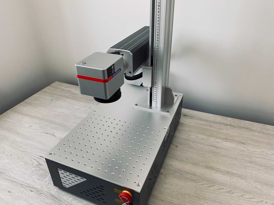 Лазерний маркувальний волоконний станок TRМ-30 Raycus 30W (Моноблок)