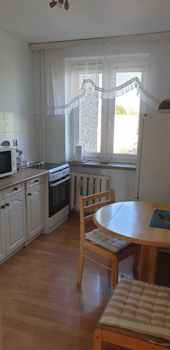 3pokoje, super lokalizacja, umeblowane, parking, balkon