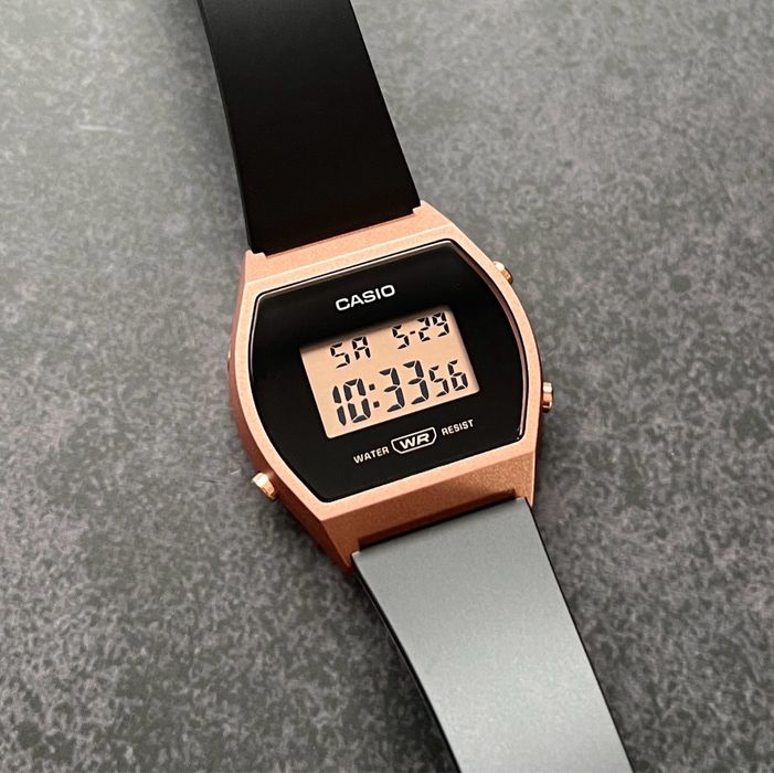 Наручний жіночий годинник Casio LW-204-1A новий оригінал рожеве золото