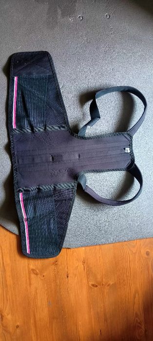 Корсет для спини