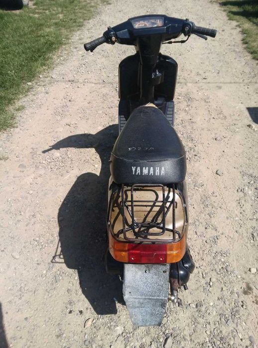 Yamaha Jog Black Edition на полном ходу (видео обзор)