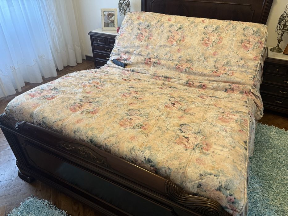Mobília de quarto completa com cama de casal articulada