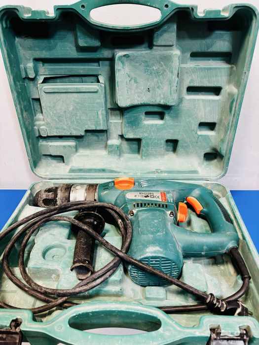 Перфоратор Sturm RH2592P з додатковою ручкою