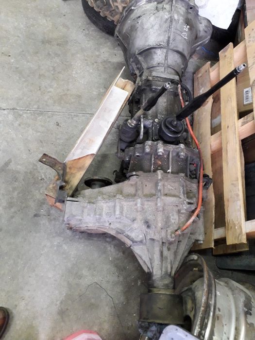 Nissan d21 4x4 caixas de velocidades