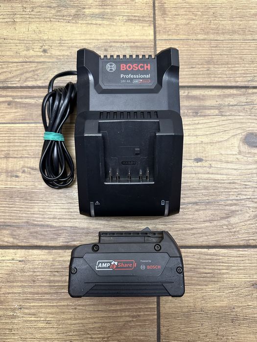 [Zestaw zasilający] Ładowarka BOSCH GAL 18V-40 + bateria, akumulator 5Ah z 2025r.