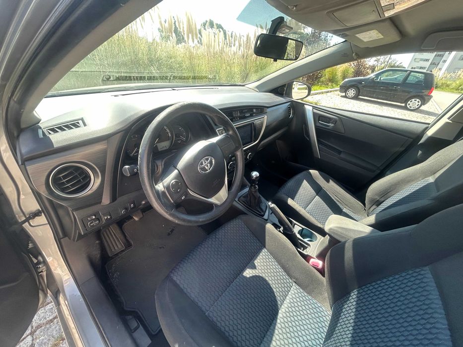 Toyota Auris 1.4 D-4D (Diesel) de 2014 carrinha — photo 4