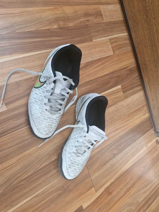 Chuteiras Turf Nike Magista 43