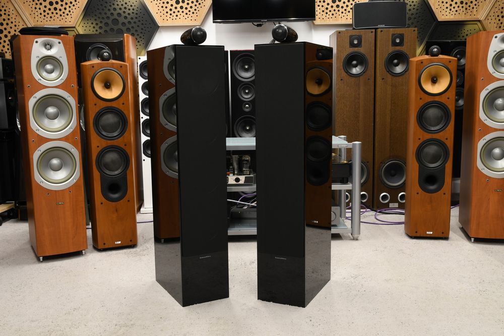 B&W 702 S2 kolumny podłogowe 3-drożne Carbon Dome Continuum Aerofoil Piano Black para opakowania | raty 0% | zamiana | odsłuch | HI-END AUDIO