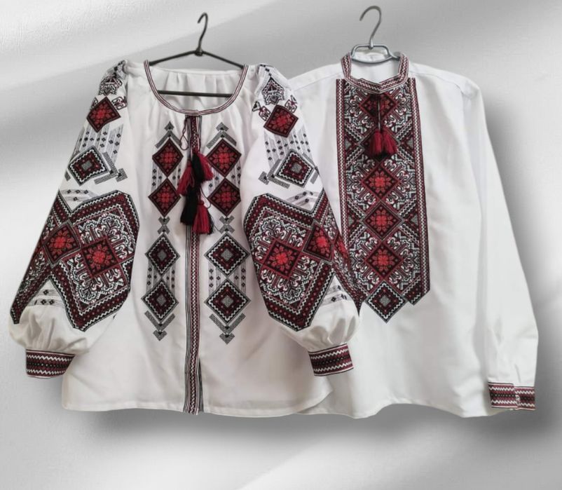 Жіноча вишиванка"Святкова"