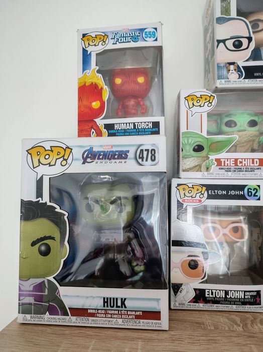 Coleção Funko POP! Música, Marvel e Séries (Ótimo Estado)
