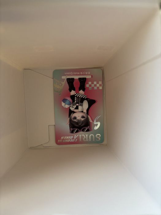 Аніме фігурка Suri Pop Top