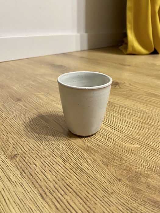 Kubek ceramiczny - beżowy, mały, espresso