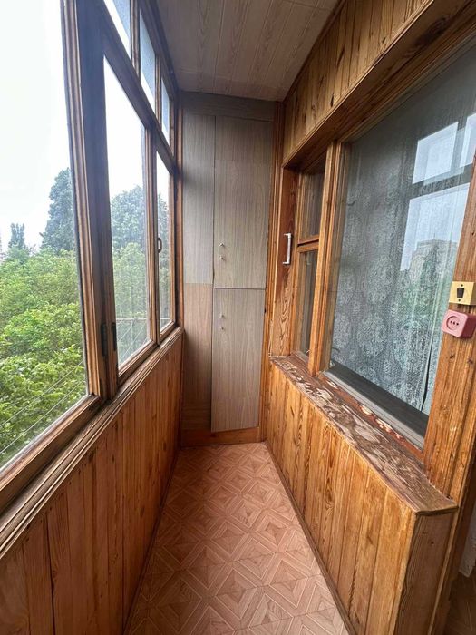 Продам 2 ком. квартиру пр. Добровольского