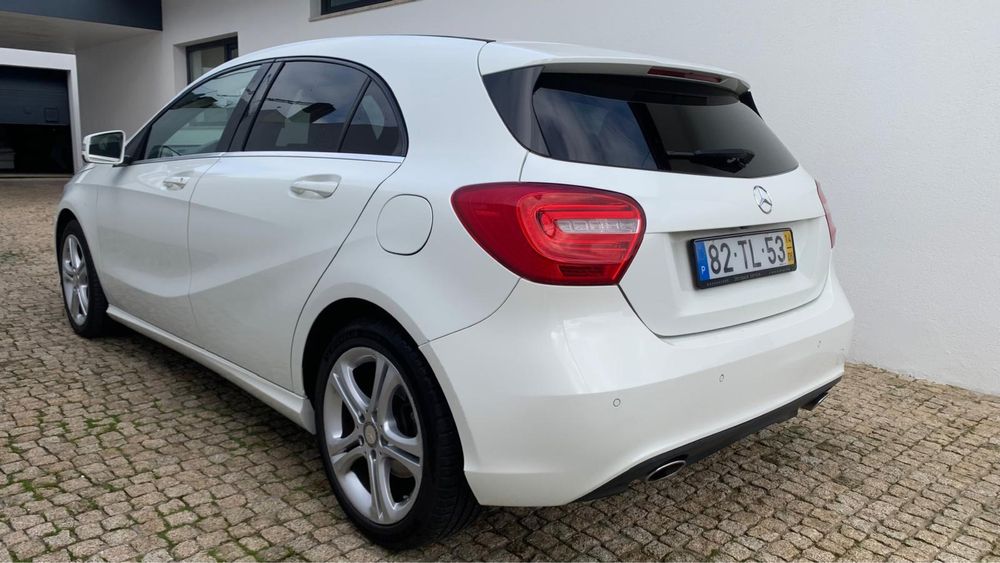 Mercedes A180 110cv 2014