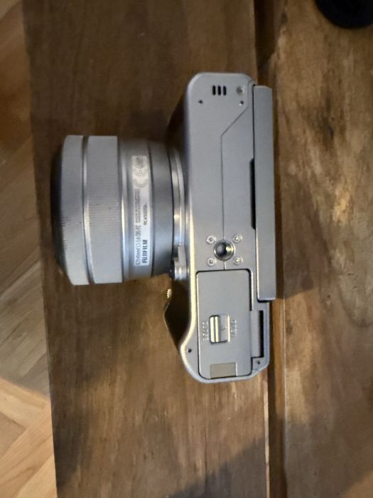 Aparat Fujifilm XA-5 + 2 obiektywy