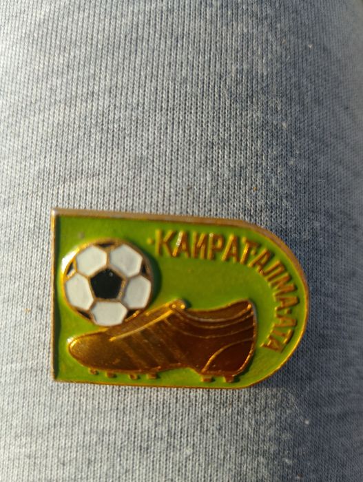 Значек. Казахский футбольный клуб
