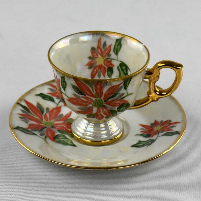 Chávena de café e pires Lustrina, “December Poinsettia” circa 1950