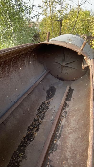 Продам галтовочний барабан комплекс з конвейером , власник