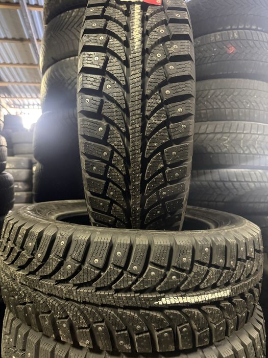 215_60_17-4 нових GT Radial Champiro ICE pro