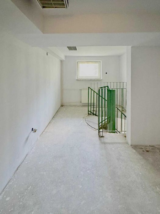 Dwupiętrowy lokal 49,06m2, ul. Grzymińska