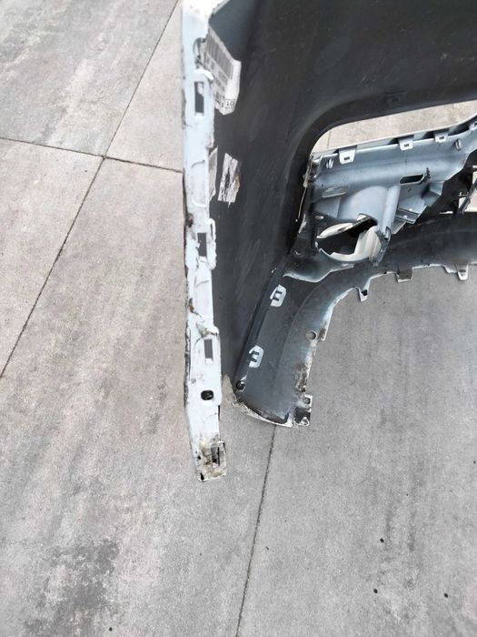 zderzak przod przedni FIAT TALENTO 14-