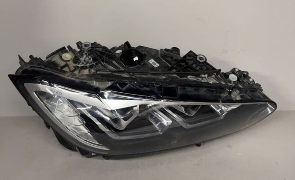 Farol bmw série 4 g22 g23