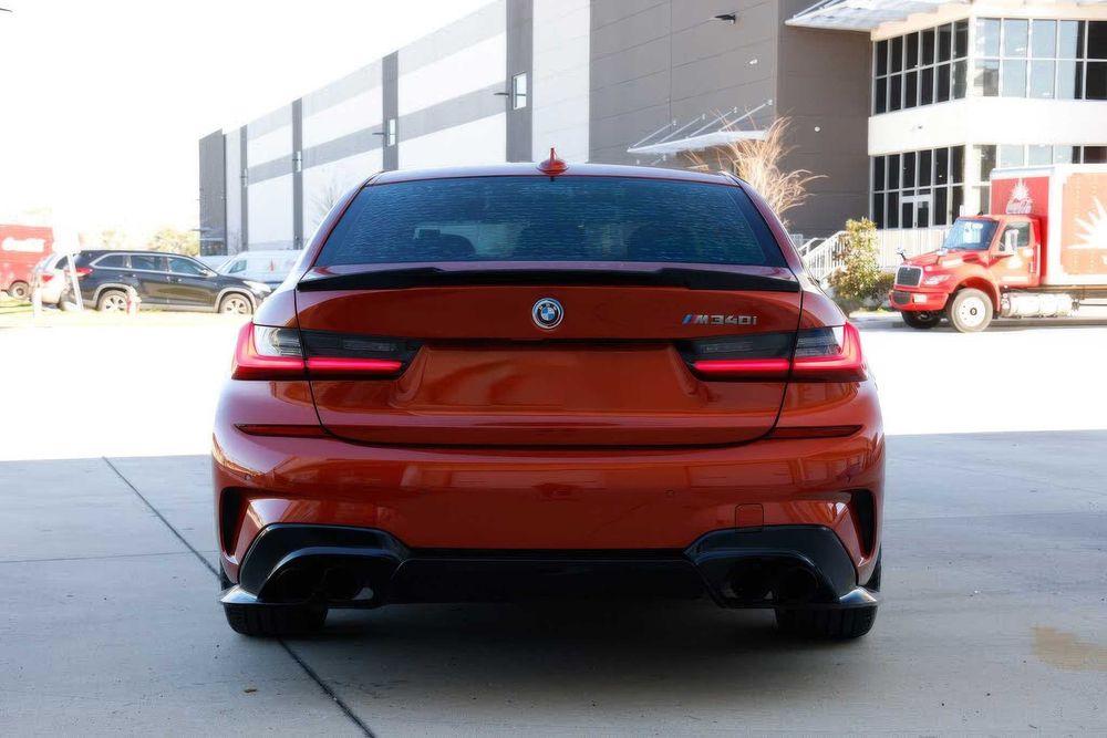 BMW 3 Series M340i      2020