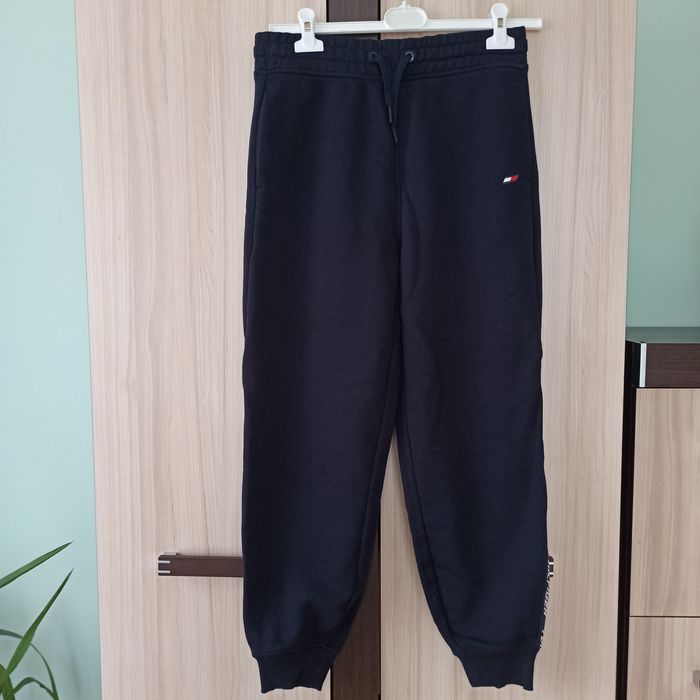 Tommy Hilfiger spodnie dresowe damskie rozmiar XS