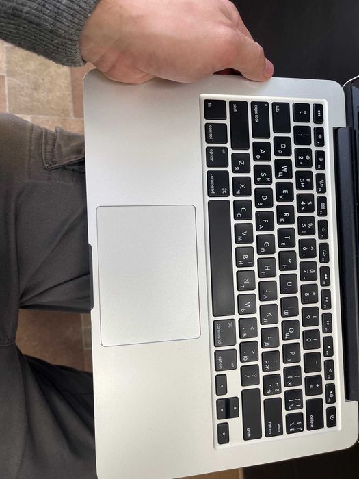 Macbook pro A1502 на запчастини