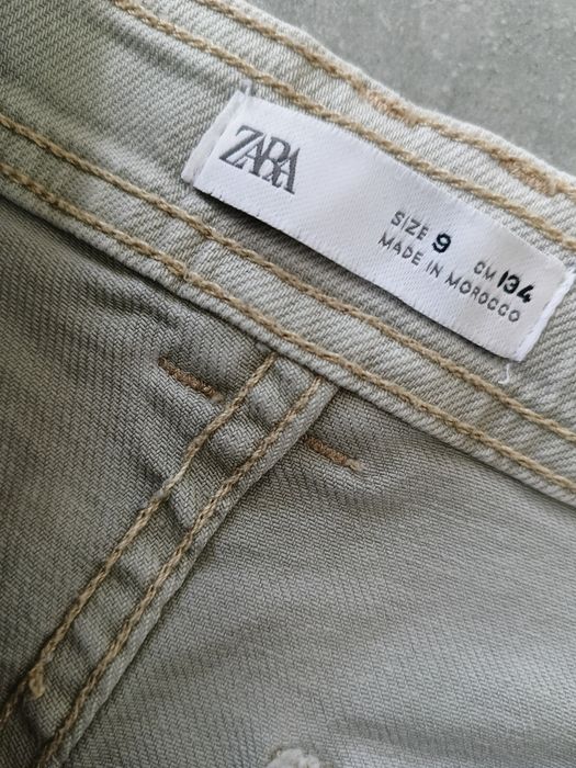 Прямі джинси Zara, з необробленим краєм, 128-134