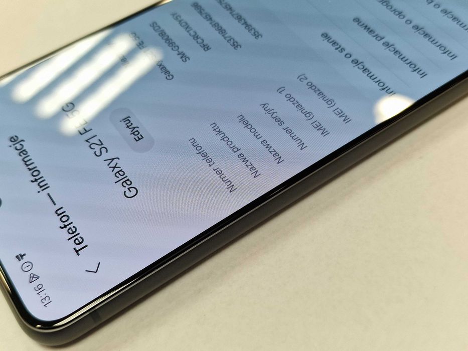 Samsung Galaxy S21 FE 5G/ 6GB/ 128GB/ Graphite/ Grade B + ładowarka