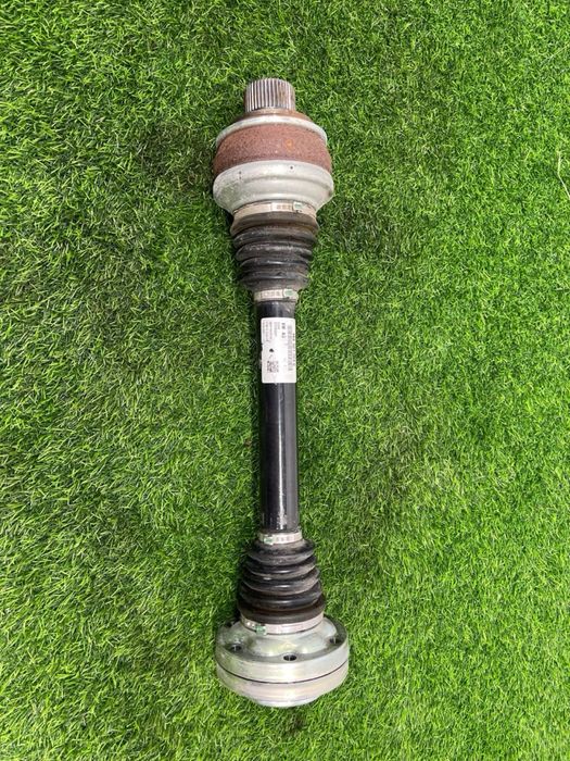 AUDI E-TRON піввісь