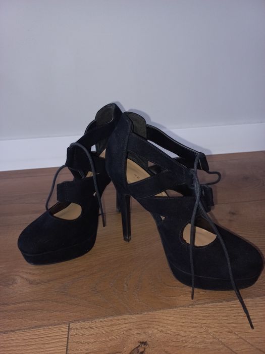 Buty szpilki czarne jak nowe